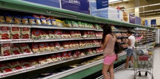 La mitad de los hogares usa ahorros para llegar a fin de mes