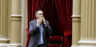 Reforma laboral: Adorni le cerró la puerta a los planteos gremiales