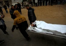 Dron israelí asesina a tres palestinos en el sur de la Franja de Gaza