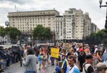 Nueva represión a jubilados en el Congreso