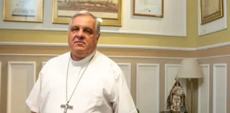 Iglesia: «Crece la gente de clase media y baja que viene a pedir»