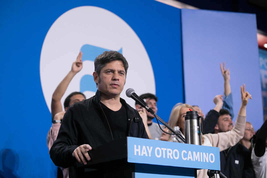 Kicillof-en-lanzamiento-del-MDJ-jovenes-Movimiento-Derecho-al-Futuro-prensa-MDF-1