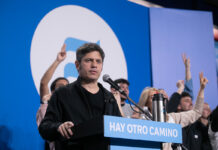 “No es la gente, es Milei con su política económica”