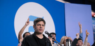“No es la gente, es Milei con su política económica”